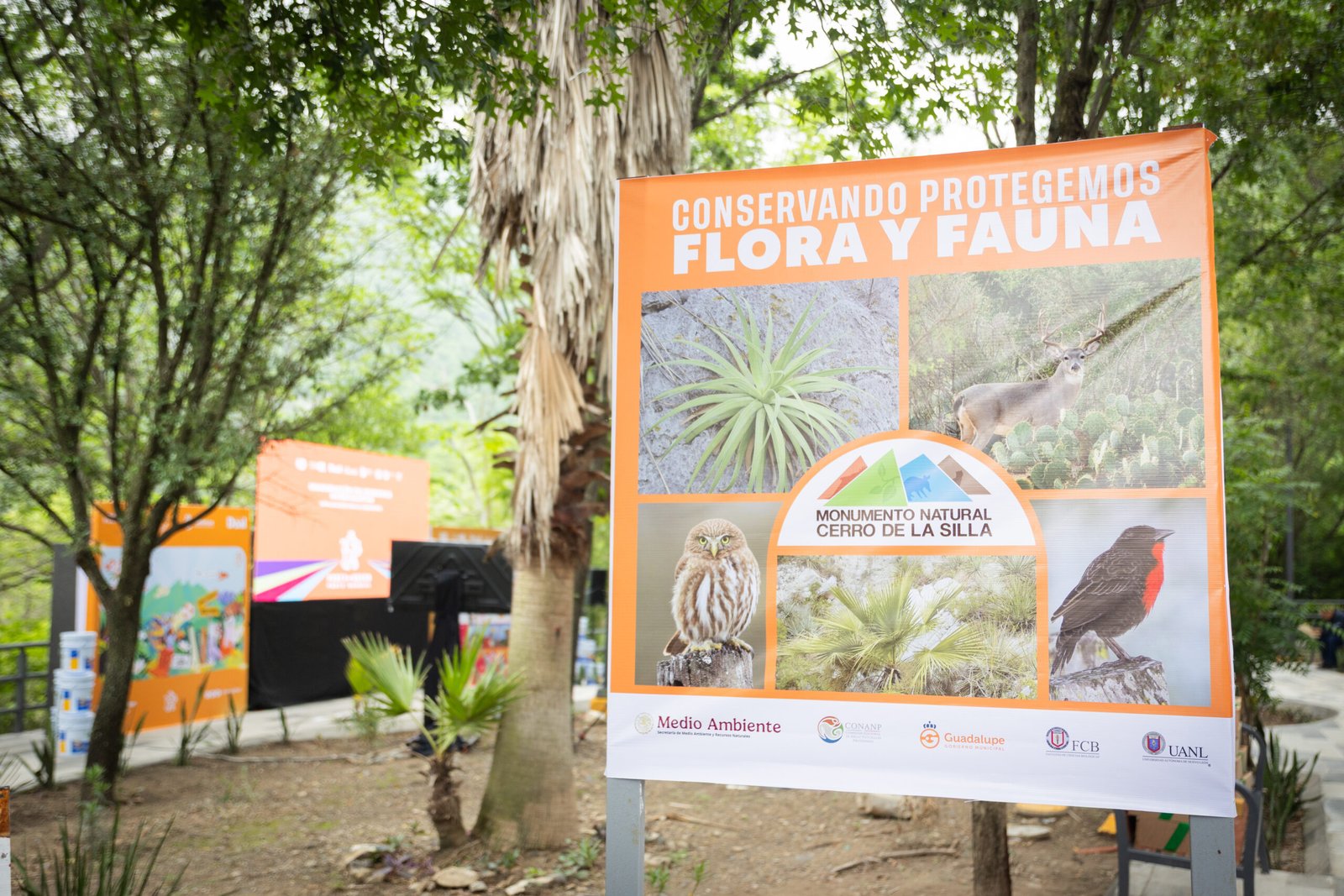 Inaugura Samuel señalética de “Senderos Mundialistas” en el Cerro de la Silla