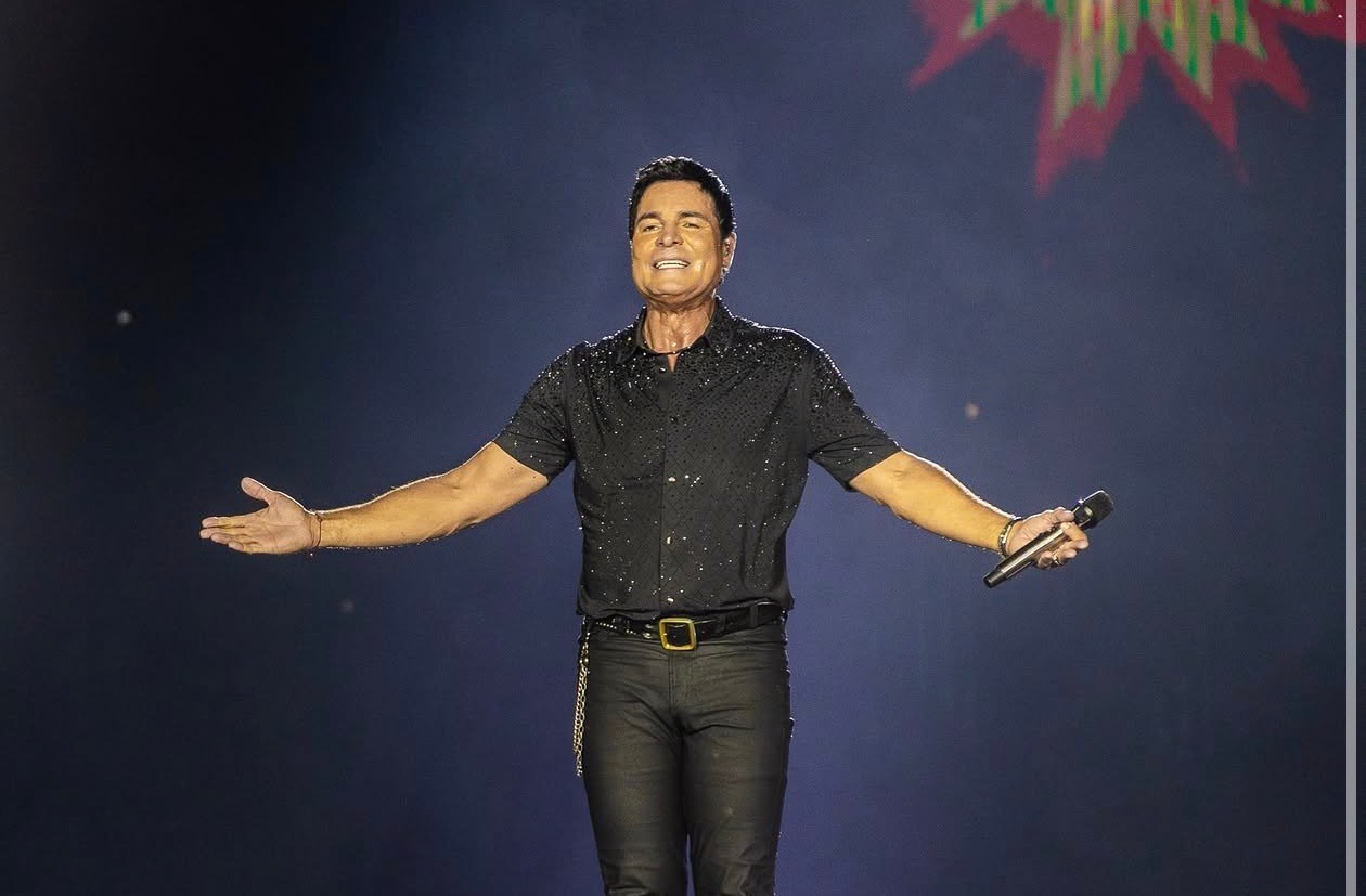 Vive Fan Fest Monterrey noche romántica con Chayanne