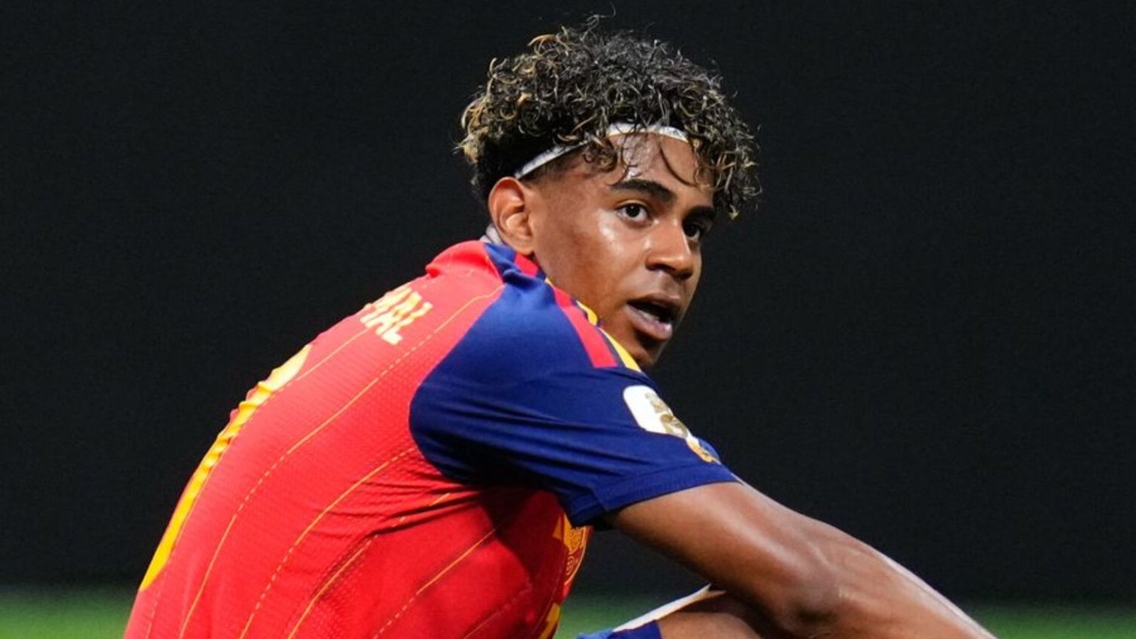 Lamine Yamal descarta jugar todo el partido ante Arabia