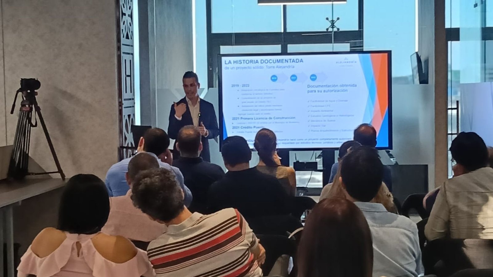 Quantium informa avances de Torre Alejandría a compradores