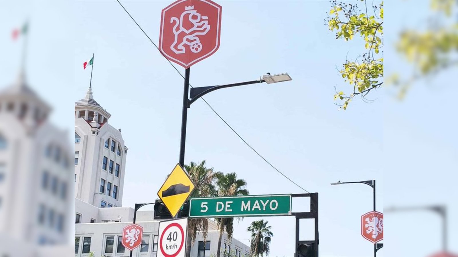 Macroplaza se pinta de naranja por Países Bajos
