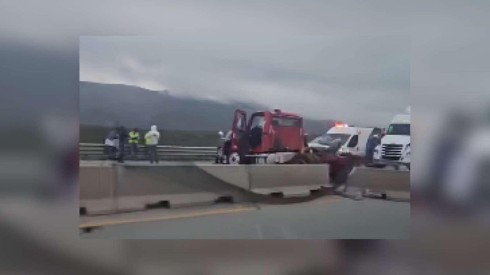 Choque en autopista a Saltillo provoca largas filas desde Monterrey