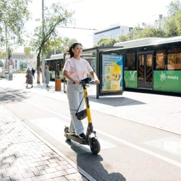 Lanza Monterrey nueva flotilla de scooters eléctricos con Whoosh