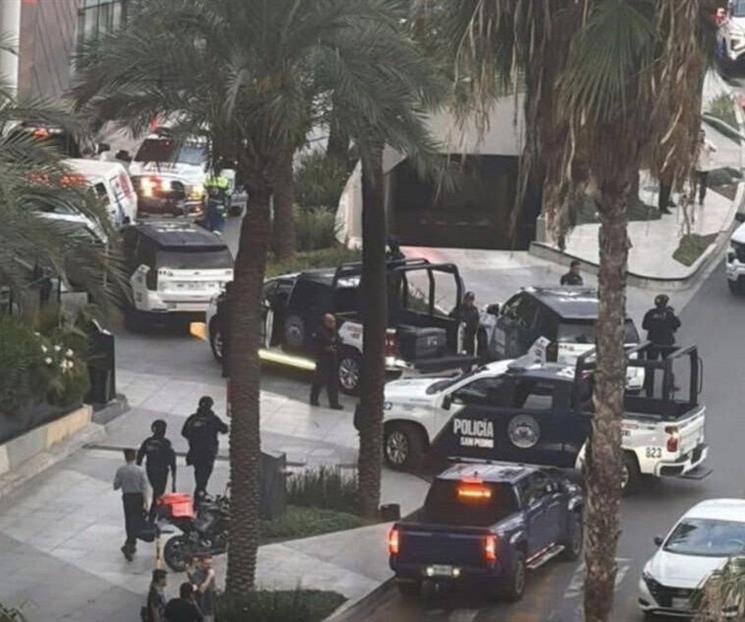 Moviliza falsa alarma por presunto baleado a policías en Fashion Drive
