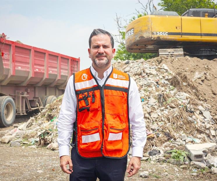 Pide Medio Ambiente regular residuos de construcción