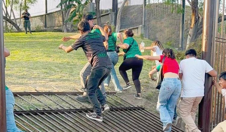 Denuncia  Fundidora daños en el FIFA Fan Fest