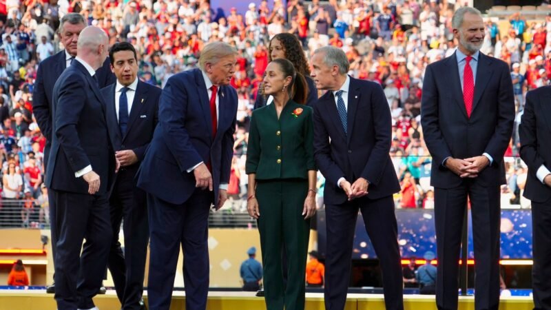 Claudia Sheinbaum acompaña a Trump y Carney en la final del Mundial 2026