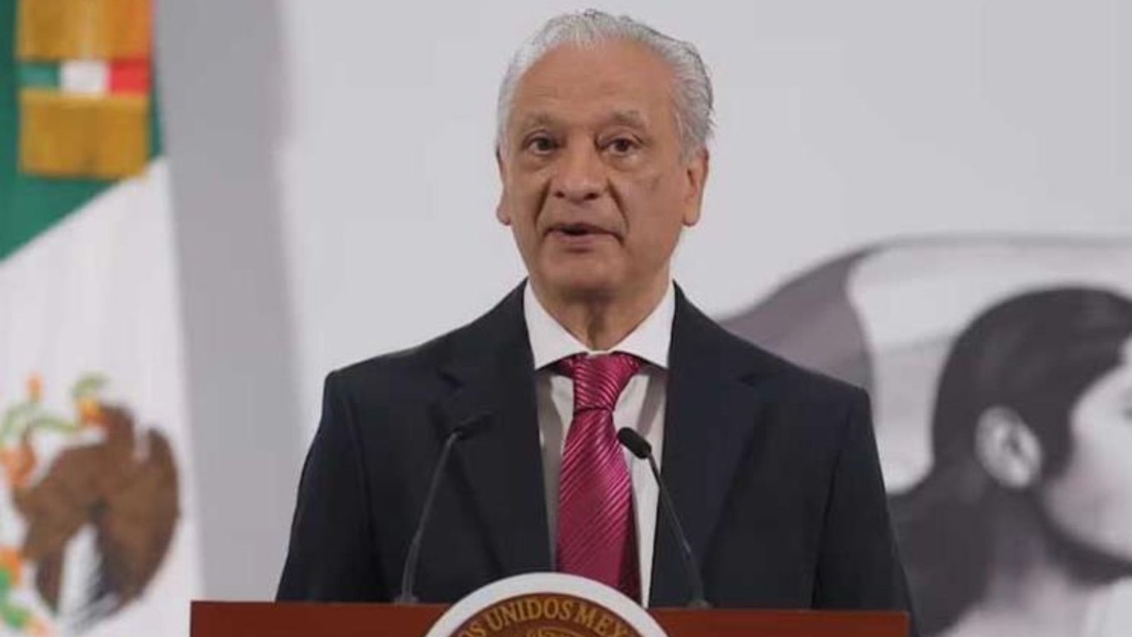 Procesan a exdirector de Pemex por violencia familiar