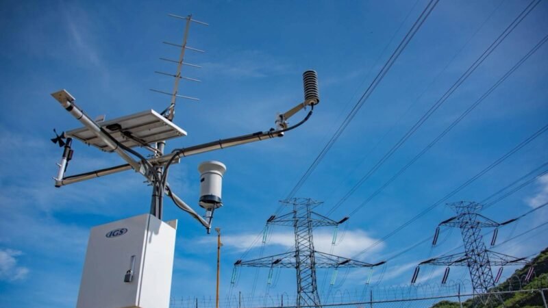 CFE suspenderá luz en colonias de García por mantenimiento