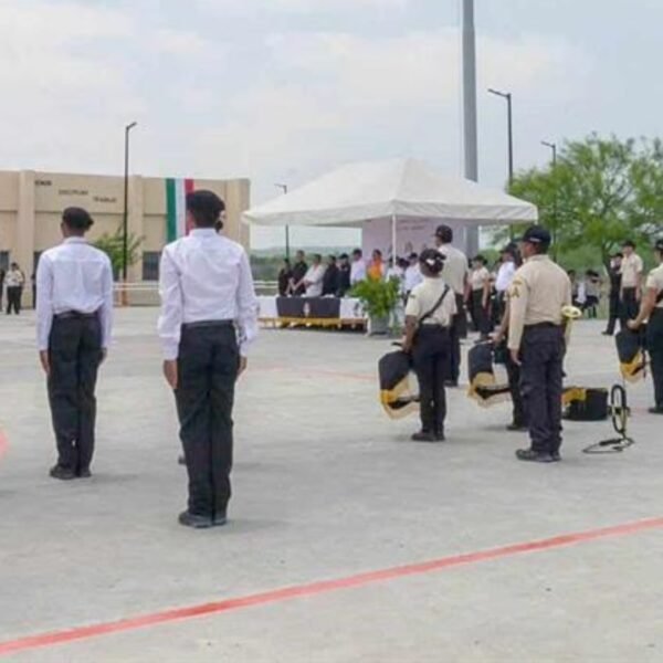 Bachillerato Militarizado de Nuevo León afirma que opera con normalidad