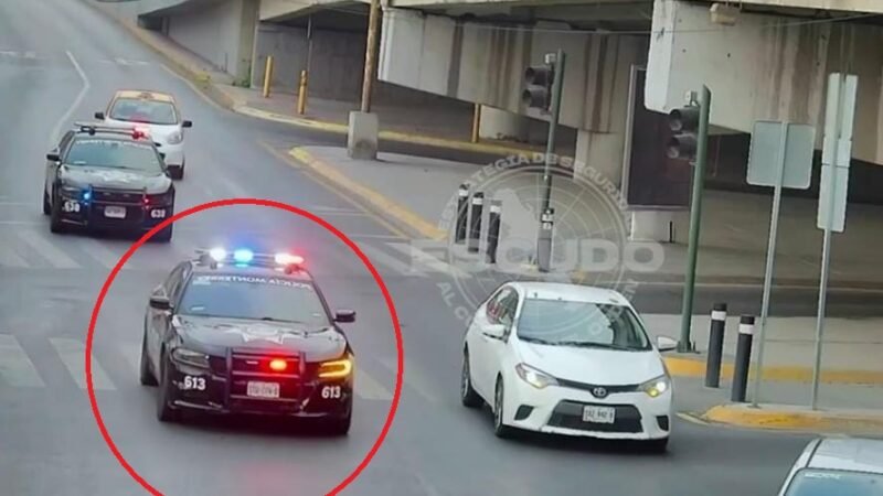 Auxilia Tránsito a hombre enfermo en Monterrey