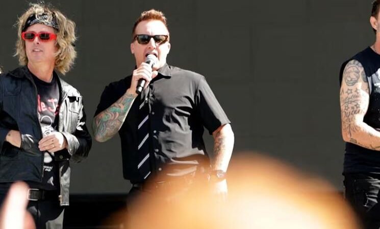 Sorprende Green Day con concierto en la Comic-Con