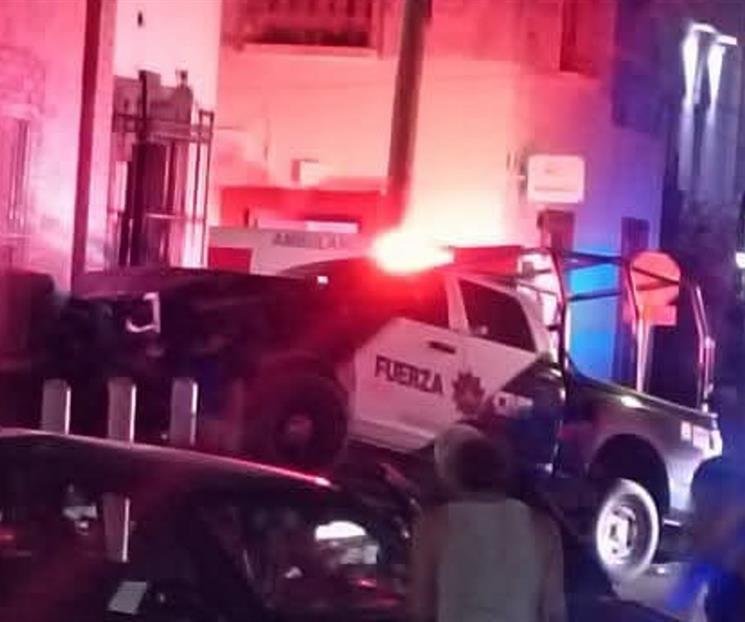 Choque de patrulla deja dos heridos en Linares