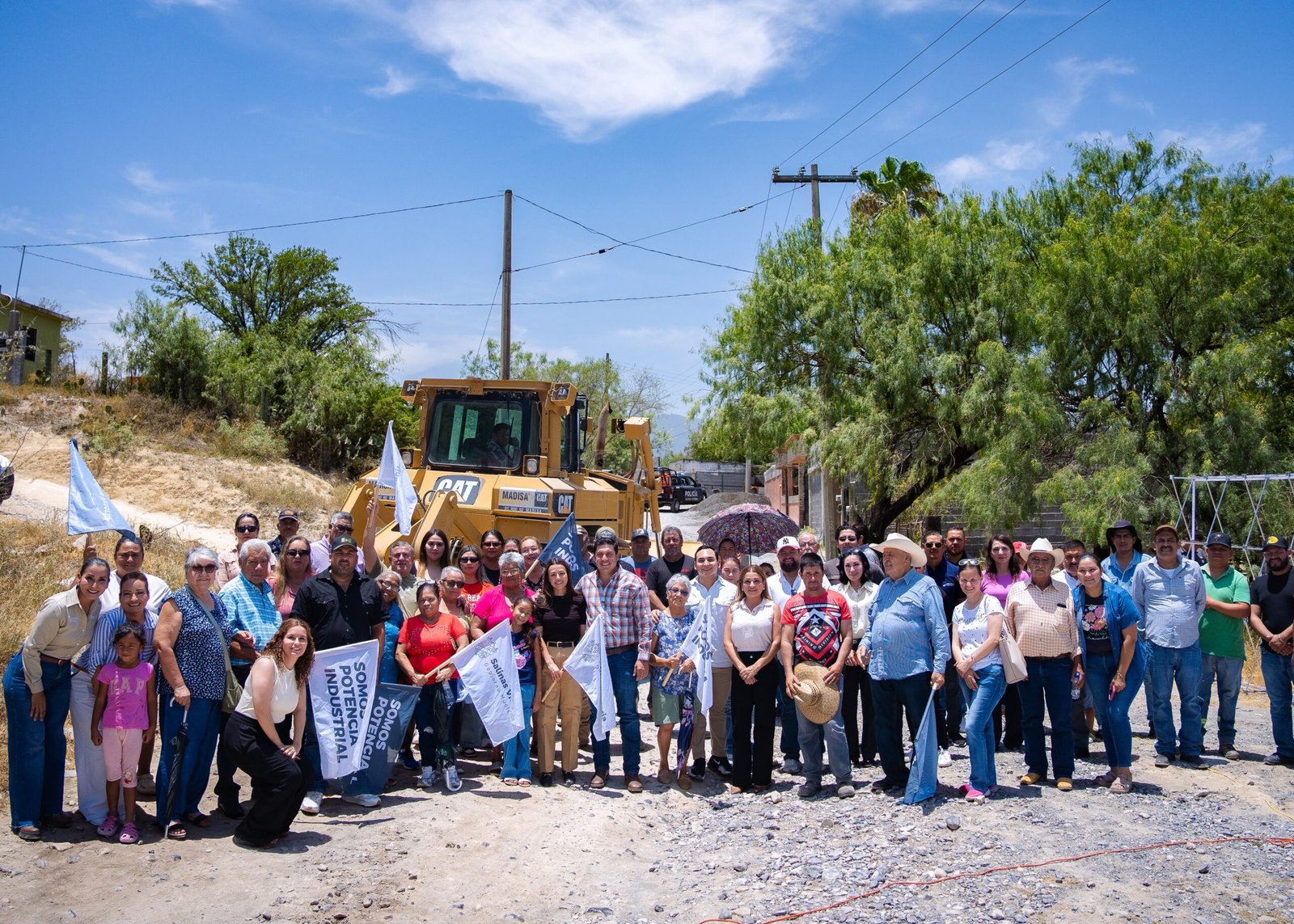 Alcalde Raúl Cantú De La Garza arranca las obras 93 en lo que va de su administración en Salinas Victoria
