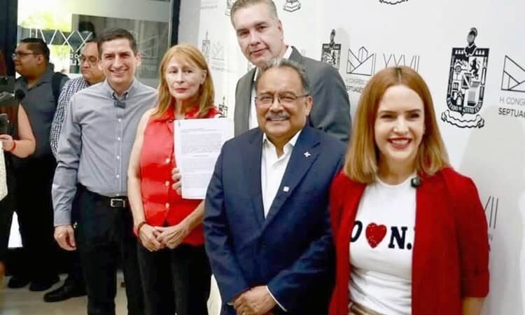 Buscan Morena limitar licencias presidenciales