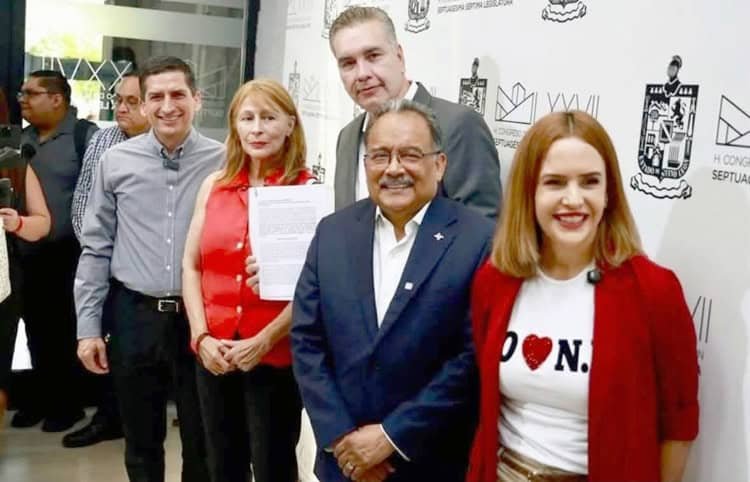 Buscan Morena limitar licencias presidenciales