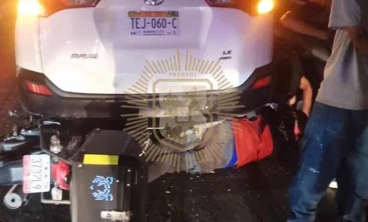 Muere motociclista tras choque en Escobedo