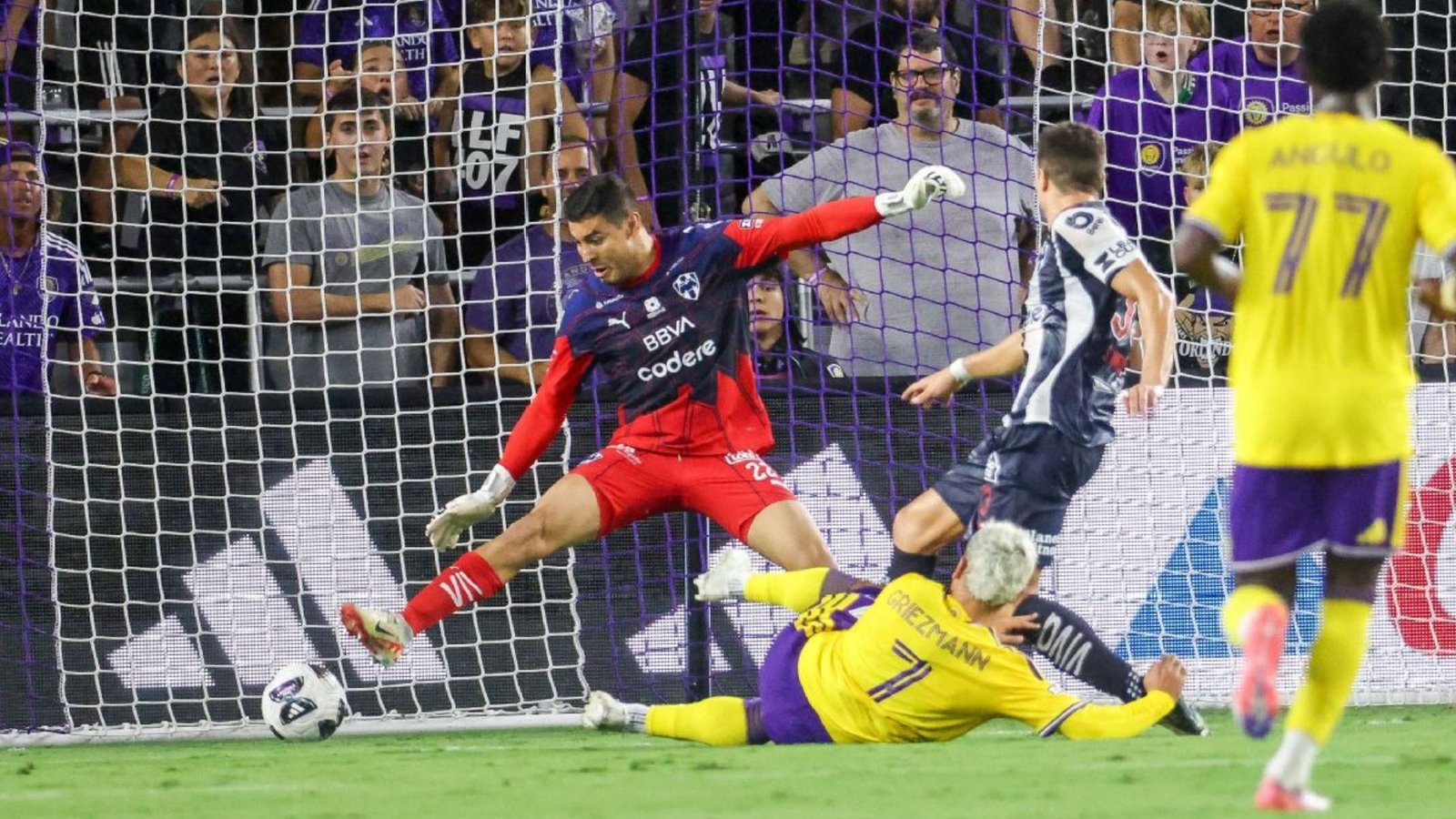 Rayados cae ante Orlando City en Leagues Cup marcado por el arbitraje