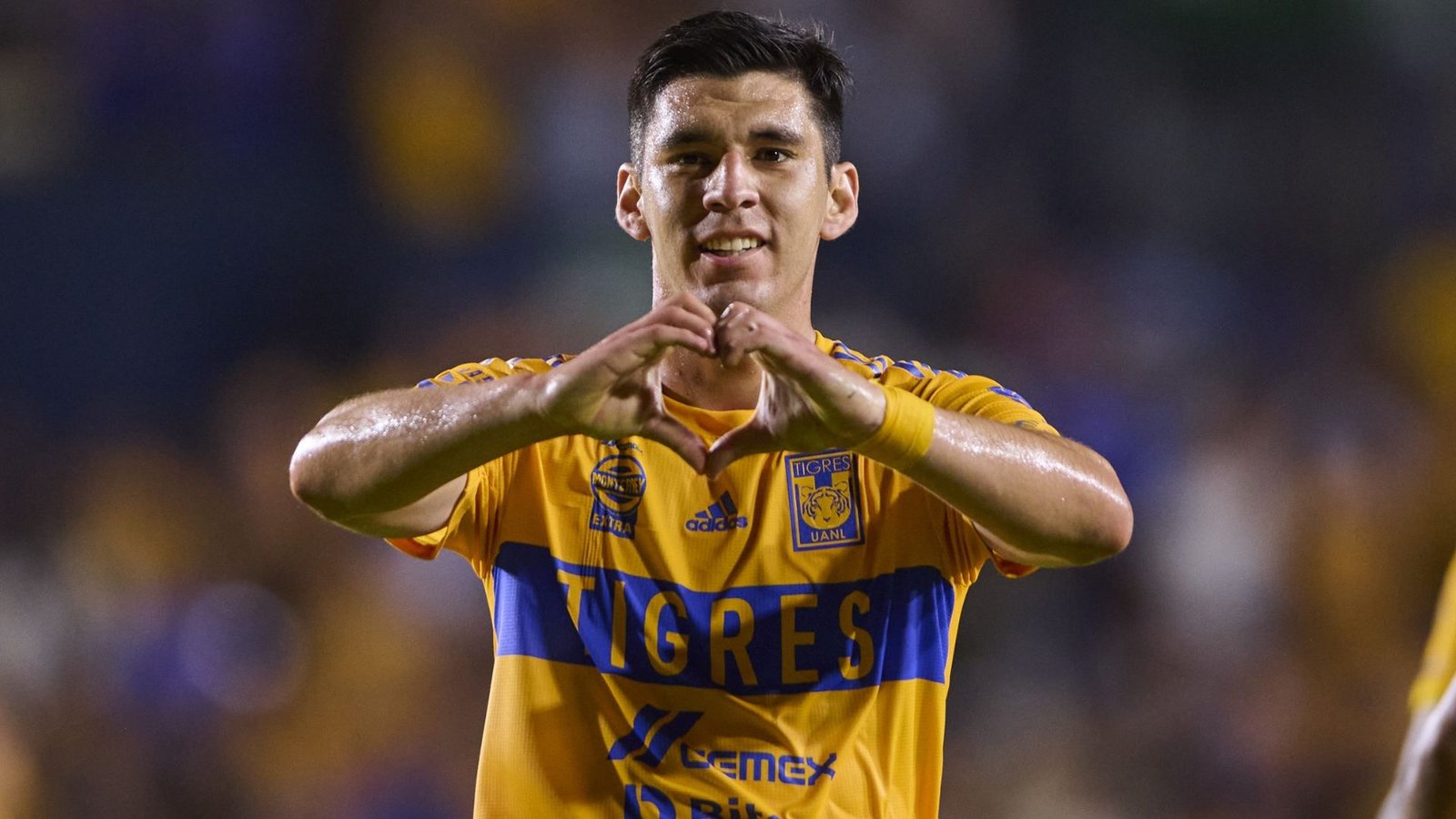 Jesús Angulo sería baja con Tigres hasta 2027 tras nueva cirugía de rodilla