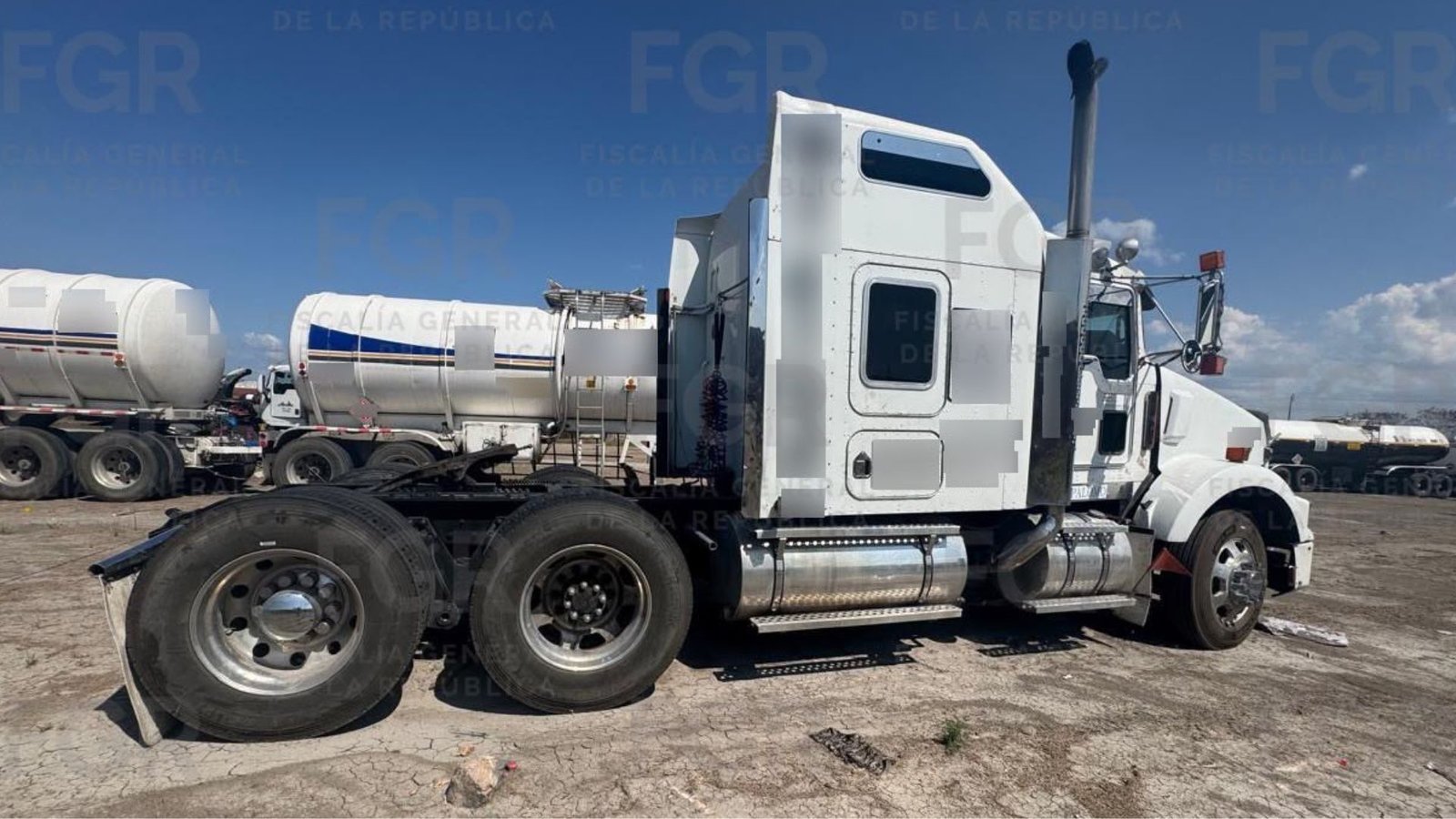 FGR asegura 62 mil litros de hidrocarburo en Pesquería, Nuevo León