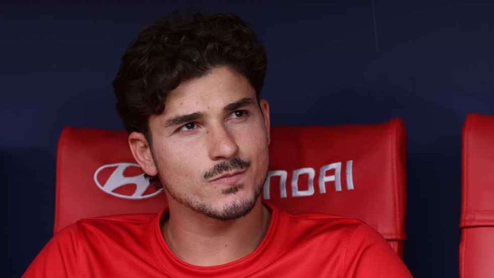 Julián Álvarez es abucheado por aficionados del Atlético de Madrid