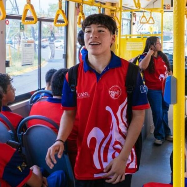 Guadalupe reactiva transporte gratuito para estudiantes