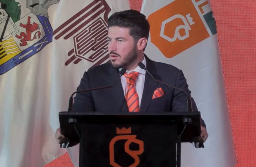 Acusa Samuel al Congreso de frenar su gobierno