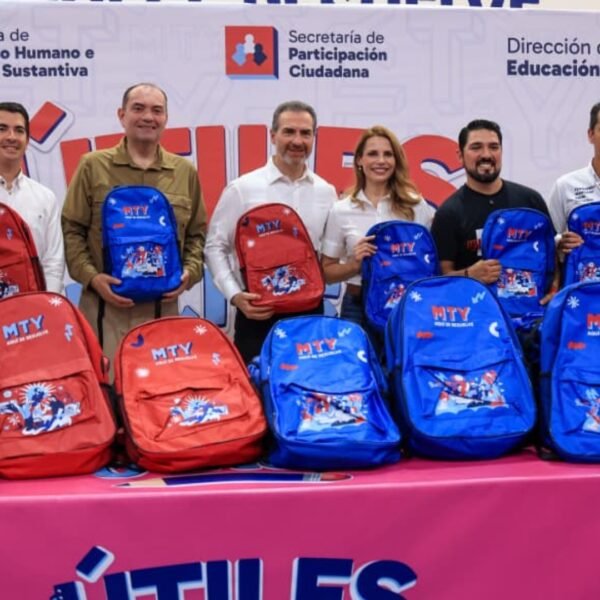 Entregará Monterrey 65 mil paquetes escolares con “Útiles, Útiles 2026”