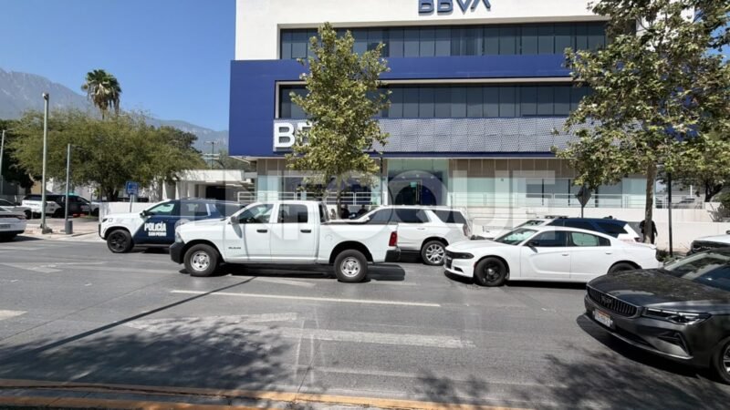 Amenaza en banco moviliza a autoridades San Pedro