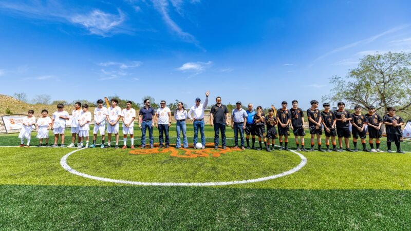 Entregan nueva cancha en Parque El Cuchillo