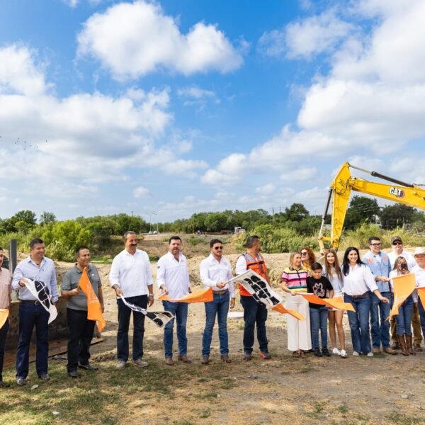 Arranca construcción del Puente La Unidad en Cadereyta