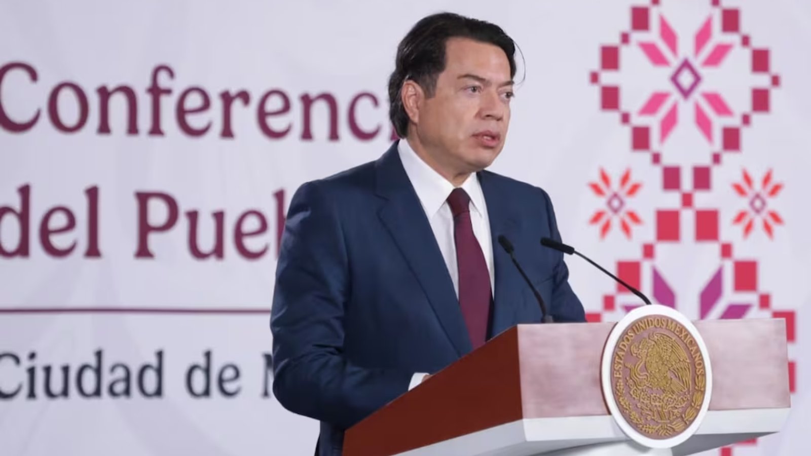 Consultará SEP a maestros sobre dispositivos digitales en escuelas