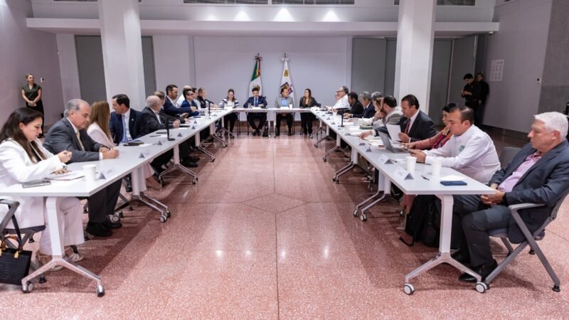 Acuerda Nuevo León y CFE inversión de 10 mil mdp