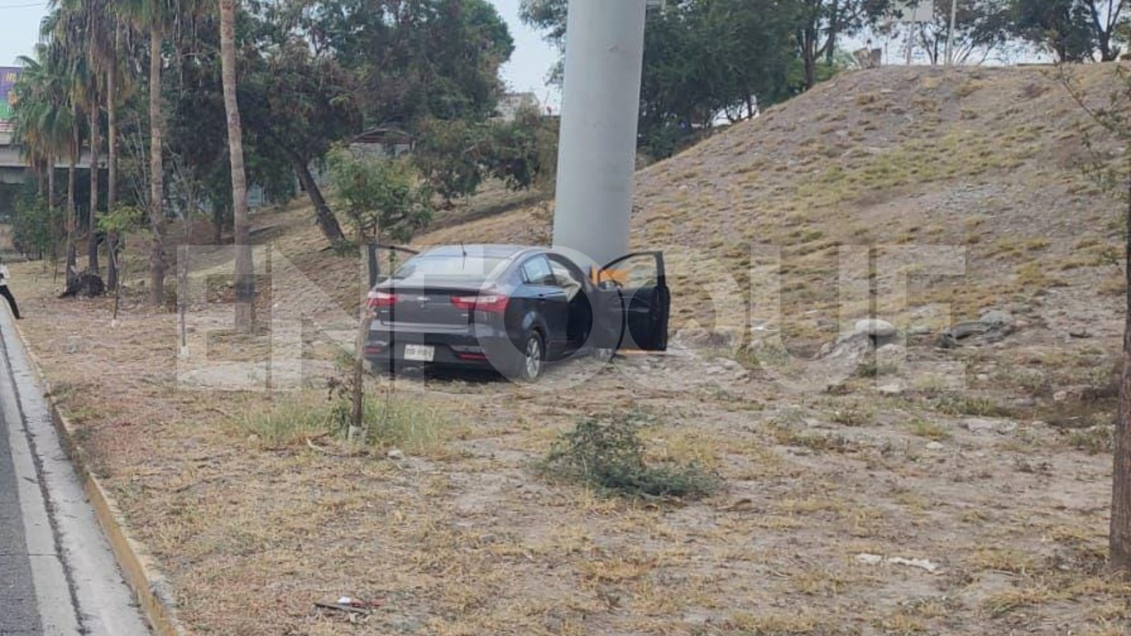 Muere conductor tras chocar contra panorámico en Morones Prieto, Guadalupe