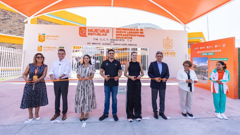 Inaugura Samuel Secundaria 19 en Juárez