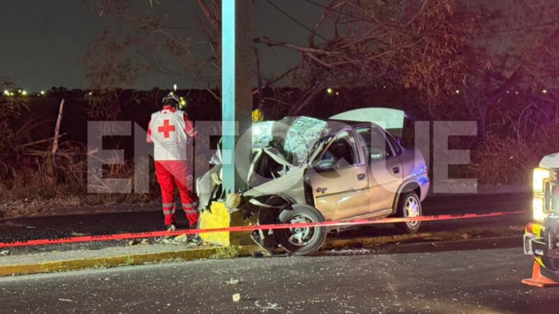 Muere conductor tras choque en Carretera a Laredo en Escobedo