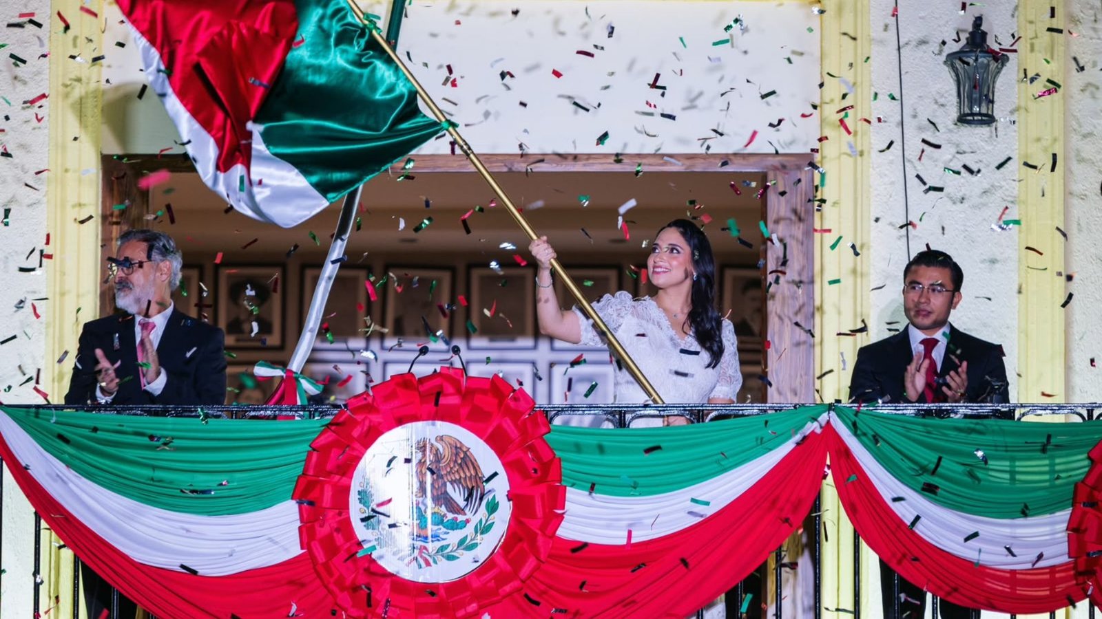 Celebra Mónica Oyervides Grito de Independencia en Juárez