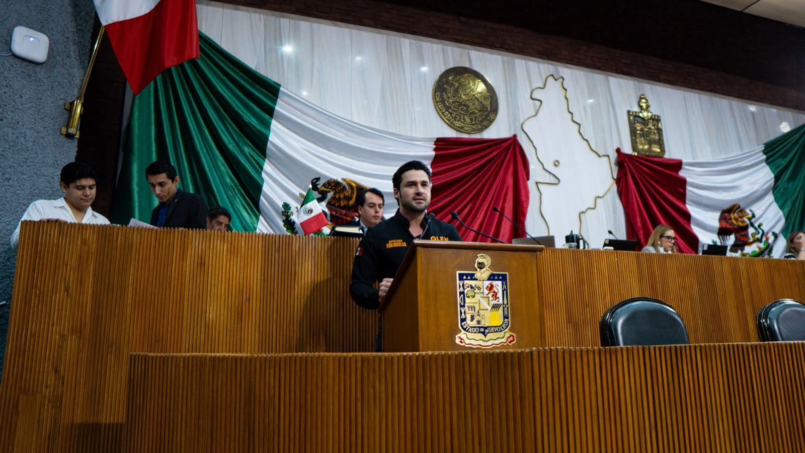 Iniciativa busca extender a cinco años la garantía de calles y avenidas en Nuevo León