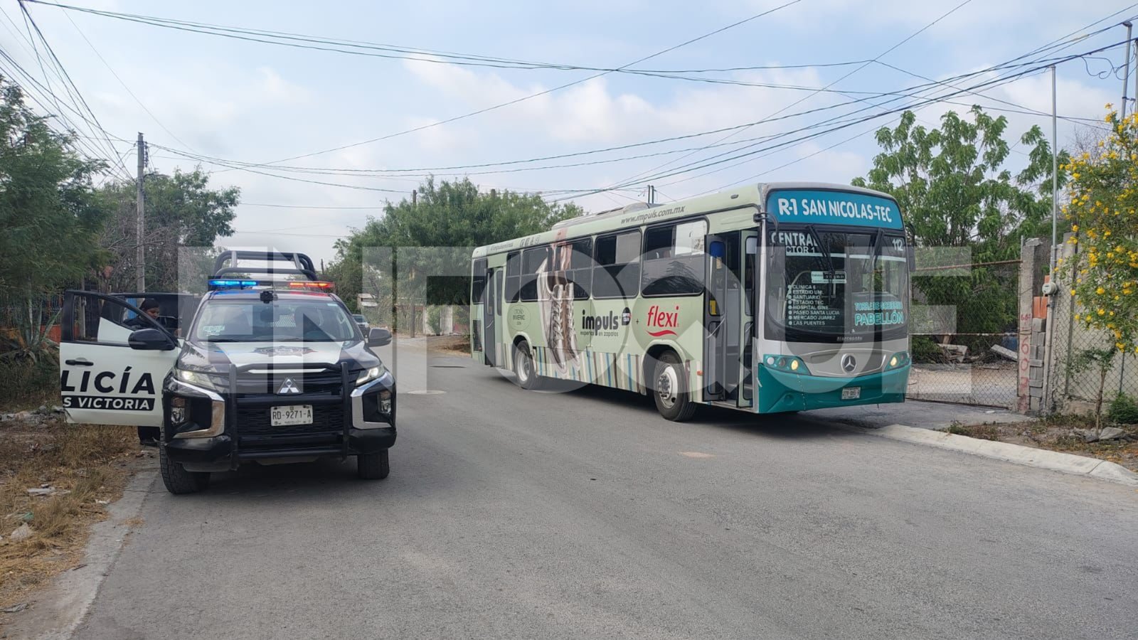 Recuperan en Salinas Victoria camión robado en Monterrey