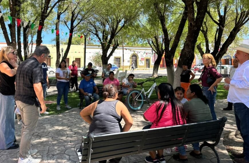 Pide Villaldama y Vallecillo a Tatiana mejorar caminos, salud y empleo