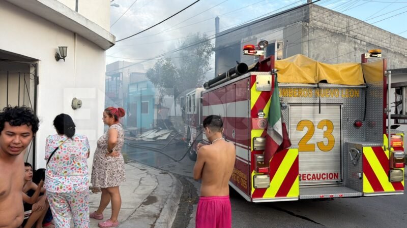 Hombres armados someten a familia y roban vivienda en Bosque Real, Apodaca