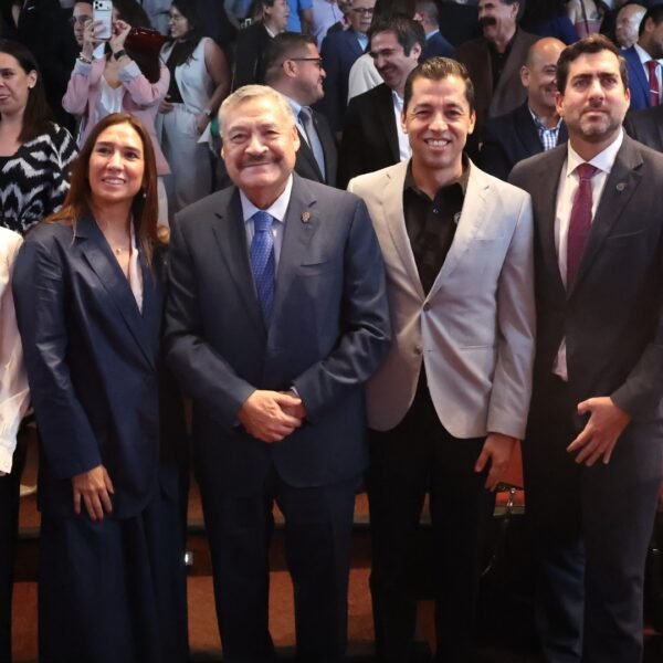 Impulsa Agua y Drenaje proyectos hídricos con UANL y Tec