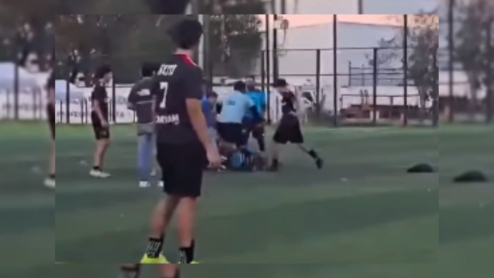 Árbitro denuncia agresión durante partido amateur en Monterrey