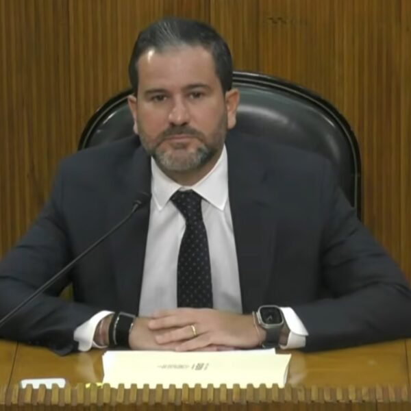 Defiende Raul avances en calidad del aire ante el Congreso