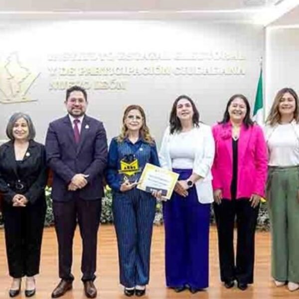 Analiza IEEPCNL con universidades retos democráticos rumbo a 2027