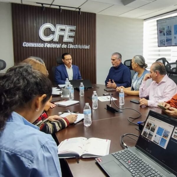 Acuerdan Monterrey y CFE acciones contra apagones
