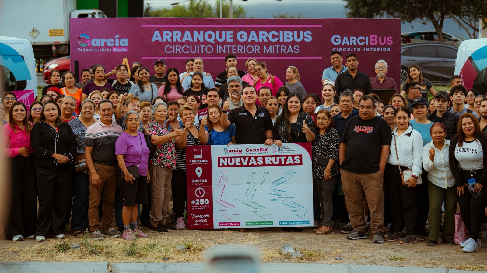 Estrena García tres rutas de GarciBus en Mitras Poniente