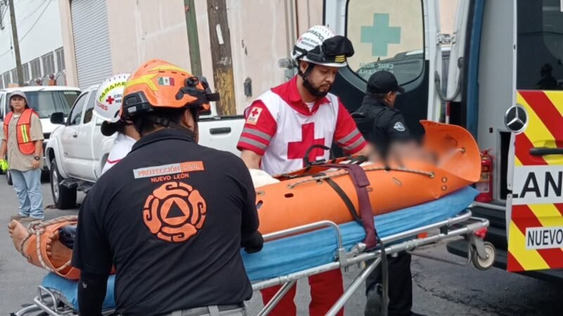 Trabajador sufre descarga eléctrica en bodega de Guadalupe