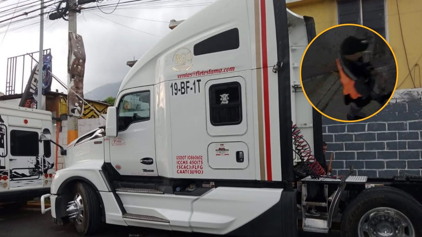 Buscan tractocamión robado en Santa Catarina