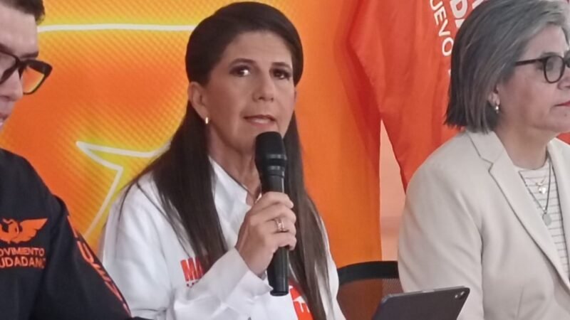 Pide Martha Herrera a Adrián detallar obras y cifras de pavimentación en Monterrey